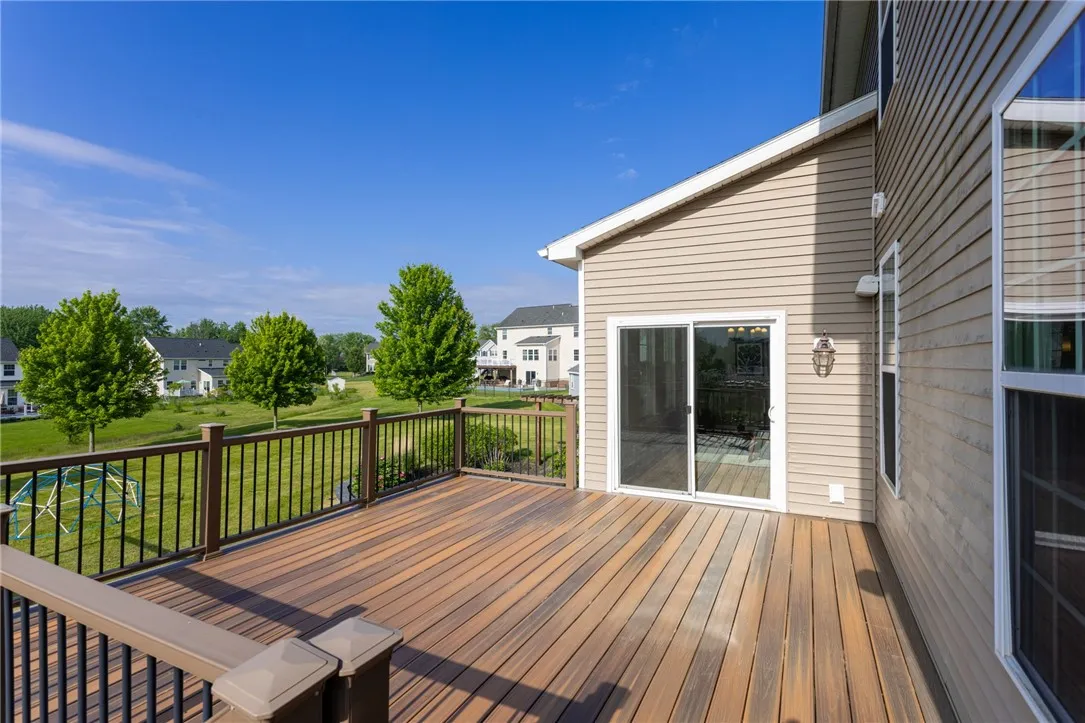 6 Finch Wood Lane, Penfield, New York 14526, Penfield, New York 14526, 4 Bedrooms Bedrooms, 9 Rooms Rooms,2 BathroomsBathrooms,Residential,Closed,6 Finch Wood Lane, Penfield, New York 14526,0,R1613369