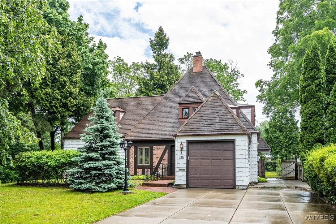 141 Woodcrest Boulevard, Tonawanda-town, New York, Tonawanda, New York 14223, 3 Bedrooms Bedrooms, 6 Rooms Rooms,2 BathroomsBathrooms,Residential,Closed,141 Woodcrest Boulevard, Tonawanda-town, New York ,0,B1613725