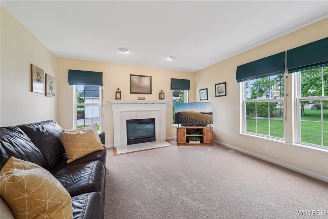 9377 Juniper Place, Clarence, New York 14032, Clarence, New York 14032, 4 Bedrooms Bedrooms, 8 Rooms Rooms,2 BathroomsBathrooms,Residential,Closed,9377 Juniper Place, Clarence, New York 14032,B1610766