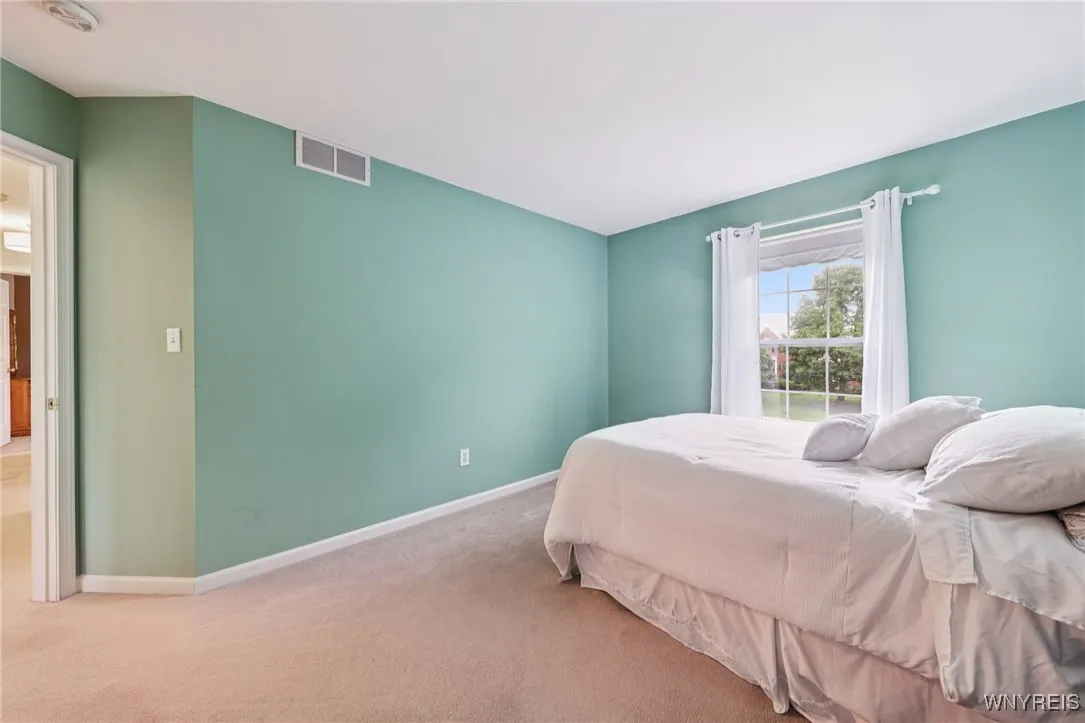 9377 Juniper Place, Clarence, New York 14032, Clarence, New York 14032, 4 Bedrooms Bedrooms, 8 Rooms Rooms,2 BathroomsBathrooms,Residential,Closed,9377 Juniper Place, Clarence, New York 14032,B1610766