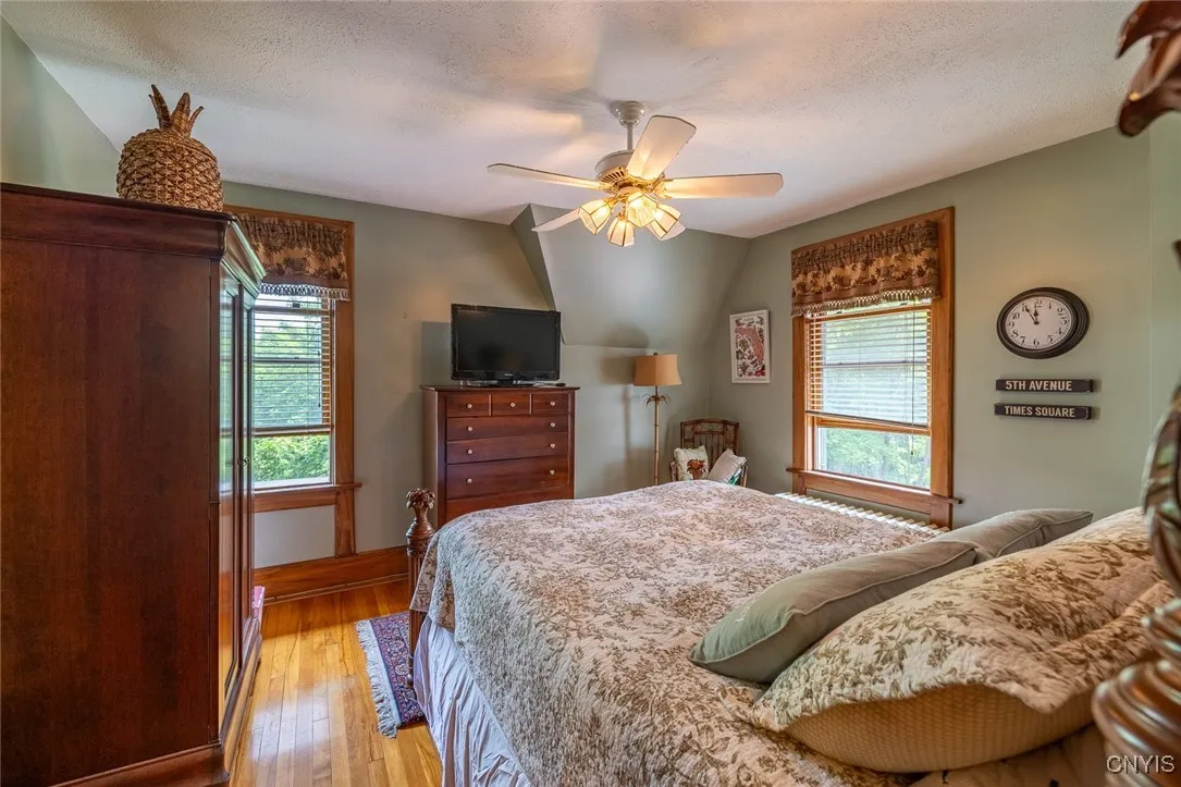 107 Summit Avenue, Syracuse, New York 13207, Syracuse, New York 13207, 6 Bedrooms Bedrooms, 12 Rooms Rooms,3 BathroomsBathrooms,Residential,Closed,107 Summit Avenue, Syracuse, New York 13207,0,S1613228