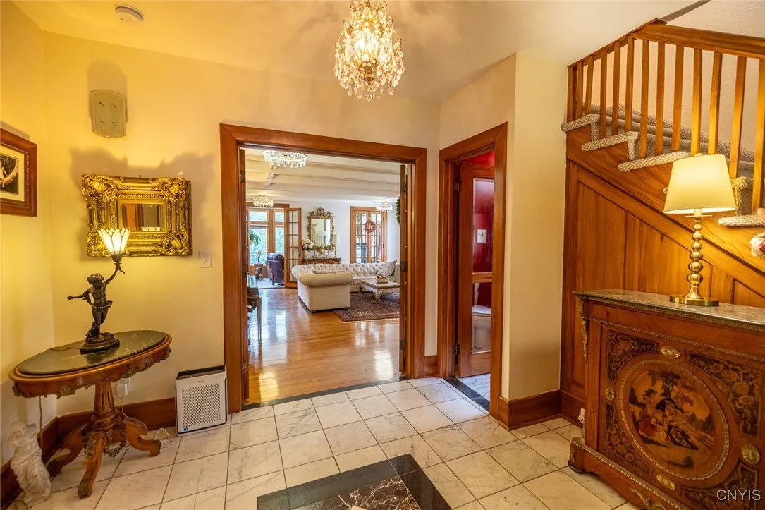 107 Summit Avenue, Syracuse, New York 13207, Syracuse, New York 13207, 6 Bedrooms Bedrooms, 12 Rooms Rooms,3 BathroomsBathrooms,Residential,Closed,107 Summit Avenue, Syracuse, New York 13207,0,S1613228