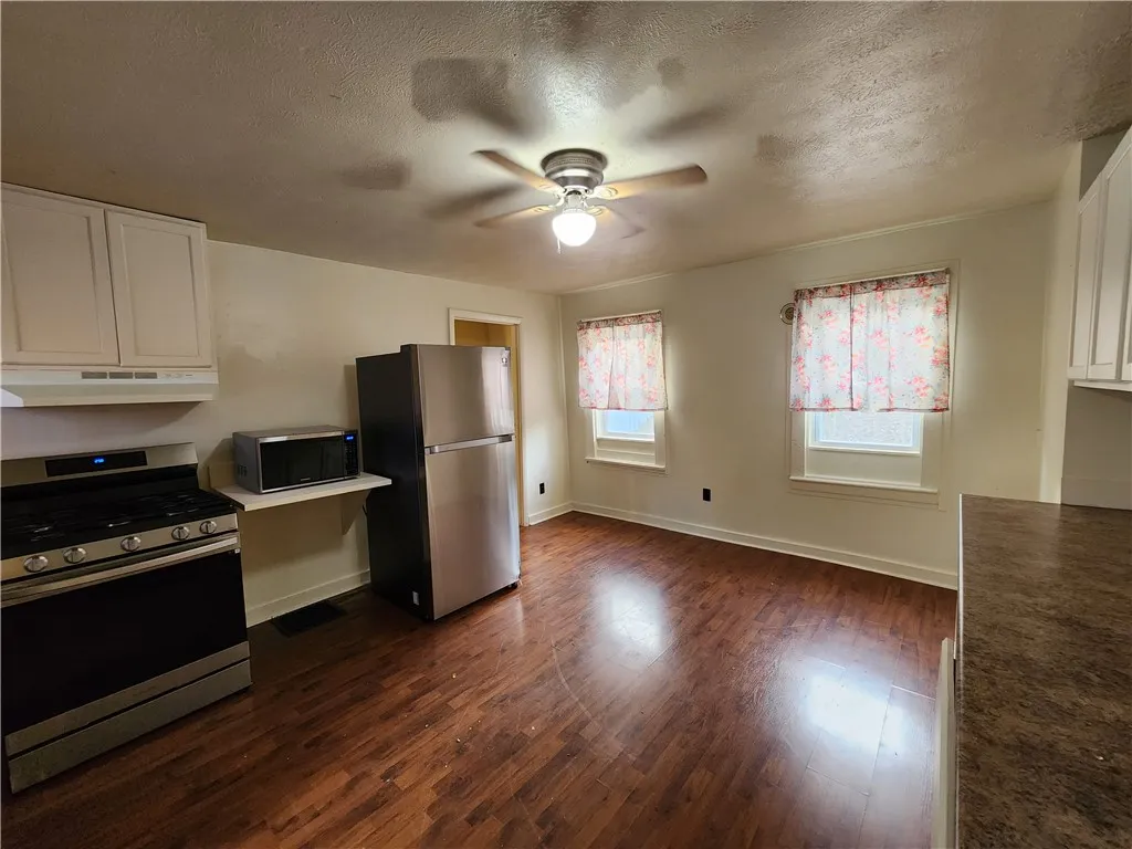 71 Hopkins Street, Mount Morris, New York 14510, Mt Morris, New York 14510, 2 Bedrooms Bedrooms, 5 Rooms Rooms,1 BathroomBathrooms,Residential,Closed,71 Hopkins Street, Mount Morris, New York 14510,0,R1612242