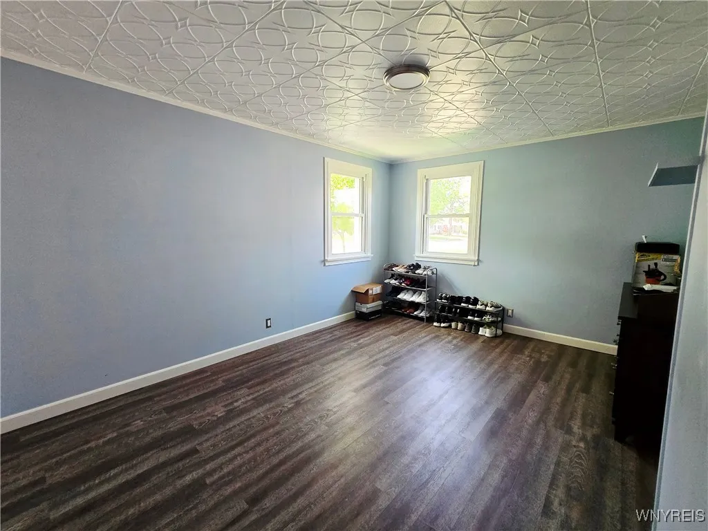 117 Ralston Avenue, Tonawanda-town, New York 14217, Tonawanda, New York 14217, 3 Bedrooms Bedrooms, 9 Rooms Rooms,1 BathroomBathrooms,Residential,Closed,117 Ralston Avenue, Tonawanda-town, New York 14217,B1614055