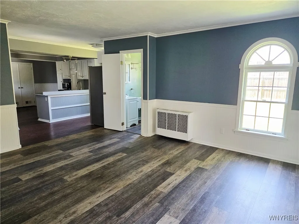 117 Ralston Avenue, Tonawanda-town, New York 14217, Tonawanda, New York 14217, 3 Bedrooms Bedrooms, 9 Rooms Rooms,1 BathroomBathrooms,Residential,Closed,117 Ralston Avenue, Tonawanda-town, New York 14217,B1614055
