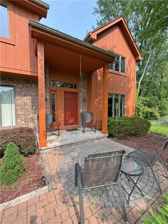 1 Madaket Drive, Penfield, New York 14526, Penfield, New York 14526, 4 Bedrooms Bedrooms, 9 Rooms Rooms,2 BathroomsBathrooms,Residential,Closed,1 Madaket Drive, Penfield, New York 14526,0,R1614009