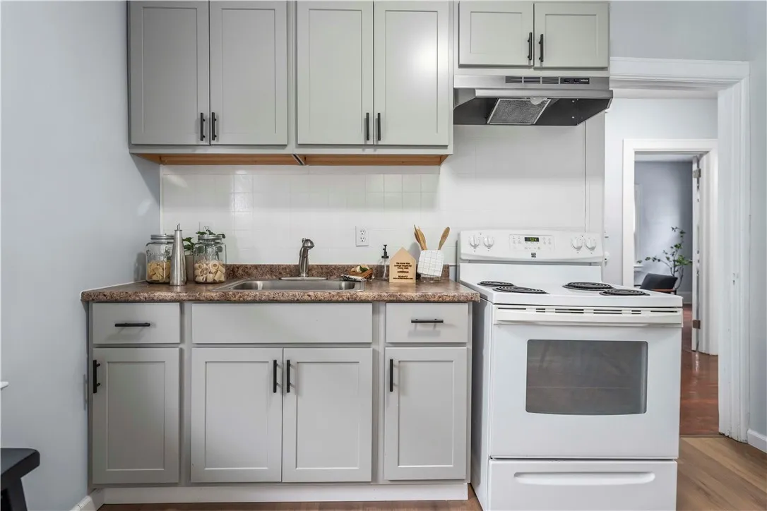Upper Unit Kitchen