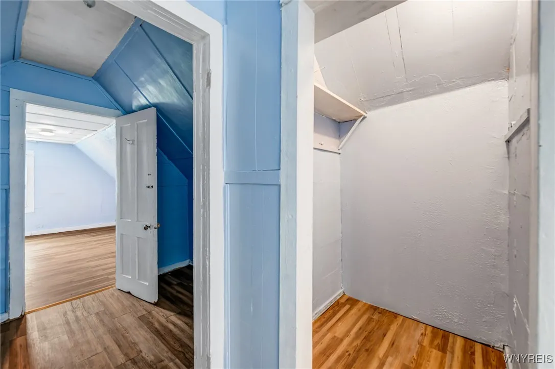 204 Reed Street, Buffalo, New York 14211, Buffalo, New York 14211, 5 Bedrooms Bedrooms, 7 Rooms Rooms,2 BathroomsBathrooms,Residential,Closed,204 Reed Street, Buffalo, New York 14211,0,B1614081