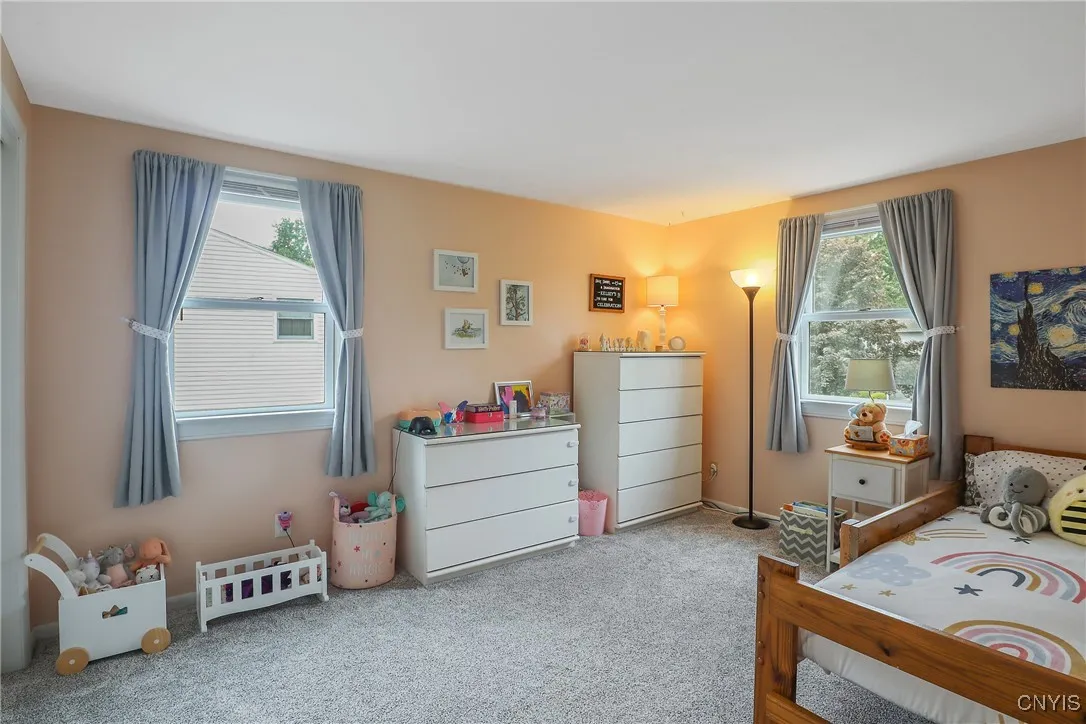 4330 Cinnamon, Clay, New York 13090, Clay, New York 13090, 3 Bedrooms Bedrooms, 7 Rooms Rooms,1 BathroomBathrooms,Residential,Closed,4330 Cinnamon, Clay, New York 13090,S1613658