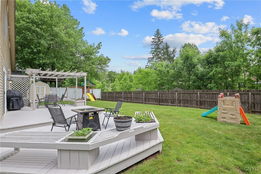 4330 Cinnamon, Clay, New York 13090, Clay, New York 13090, 3 Bedrooms Bedrooms, 7 Rooms Rooms,1 BathroomBathrooms,Residential,Closed,4330 Cinnamon, Clay, New York 13090,S1613658