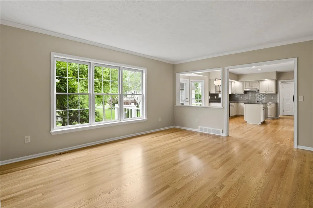 23 Wren Field Lane, Pittsford, New York 14534, Pittsford, New York 14534, 4 Bedrooms Bedrooms, 12 Rooms Rooms,2 BathroomsBathrooms,Residential,Closed,23 Wren Field Lane, Pittsford, New York 14534,R1612288