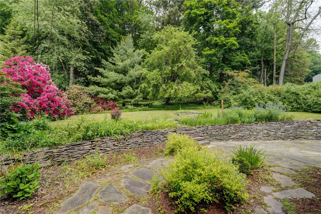15 Nunda Boulevard, Rochester, New York 14610, Rochester, New York 14610, 3 Bedrooms Bedrooms, 8 Rooms Rooms,2 BathroomsBathrooms,Residential,Closed,15 Nunda Boulevard, Rochester, New York 14610,R1613862