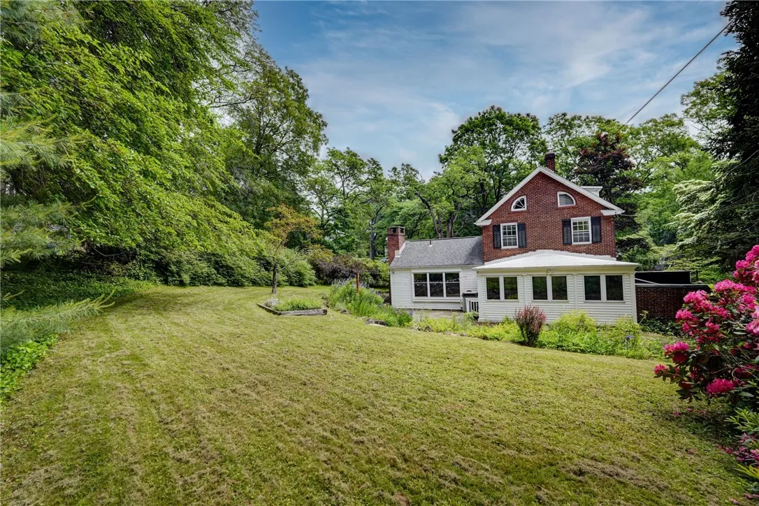 15 Nunda Boulevard, Rochester, New York 14610, Rochester, New York 14610, 3 Bedrooms Bedrooms, 8 Rooms Rooms,2 BathroomsBathrooms,Residential,Closed,15 Nunda Boulevard, Rochester, New York 14610,R1613862