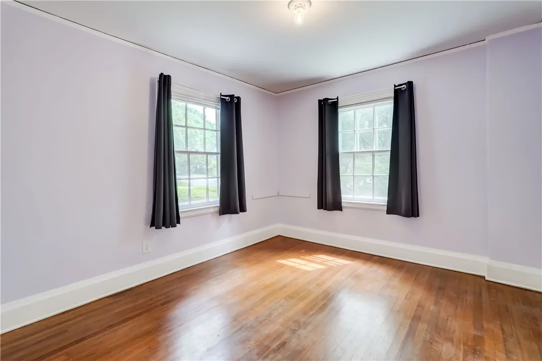 15 Nunda Boulevard, Rochester, New York 14610, Rochester, New York 14610, 3 Bedrooms Bedrooms, 8 Rooms Rooms,2 BathroomsBathrooms,Residential,Closed,15 Nunda Boulevard, Rochester, New York 14610,R1613862
