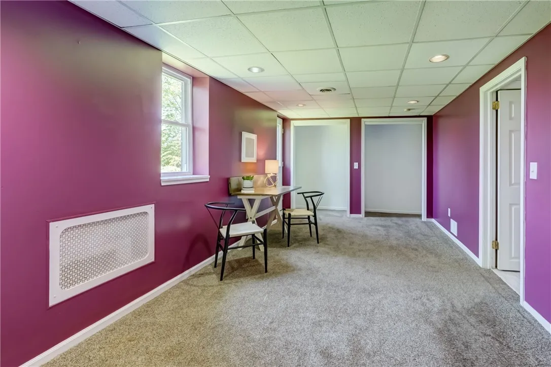 10 Alpine Drive, Penfield, New York 14580, Penfield, New York 14580, 3 Bedrooms Bedrooms, 9 Rooms Rooms,2 BathroomsBathrooms,Residential,Closed,10 Alpine Drive, Penfield, New York 14580,R1611045