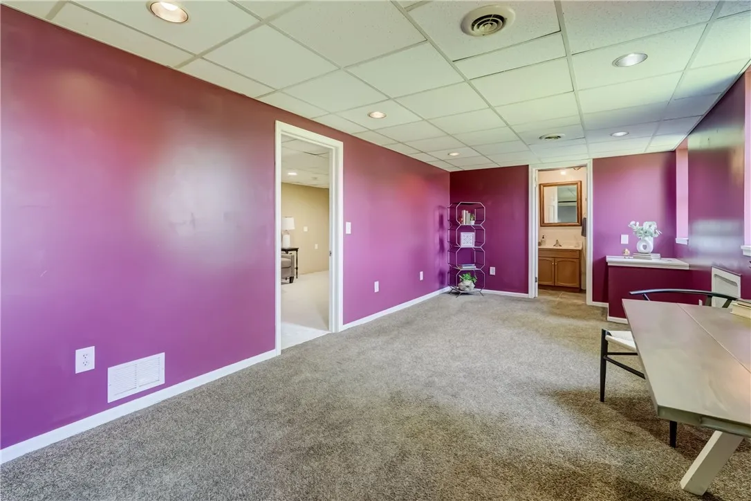10 Alpine Drive, Penfield, New York 14580, Penfield, New York 14580, 3 Bedrooms Bedrooms, 9 Rooms Rooms,2 BathroomsBathrooms,Residential,Closed,10 Alpine Drive, Penfield, New York 14580,R1611045