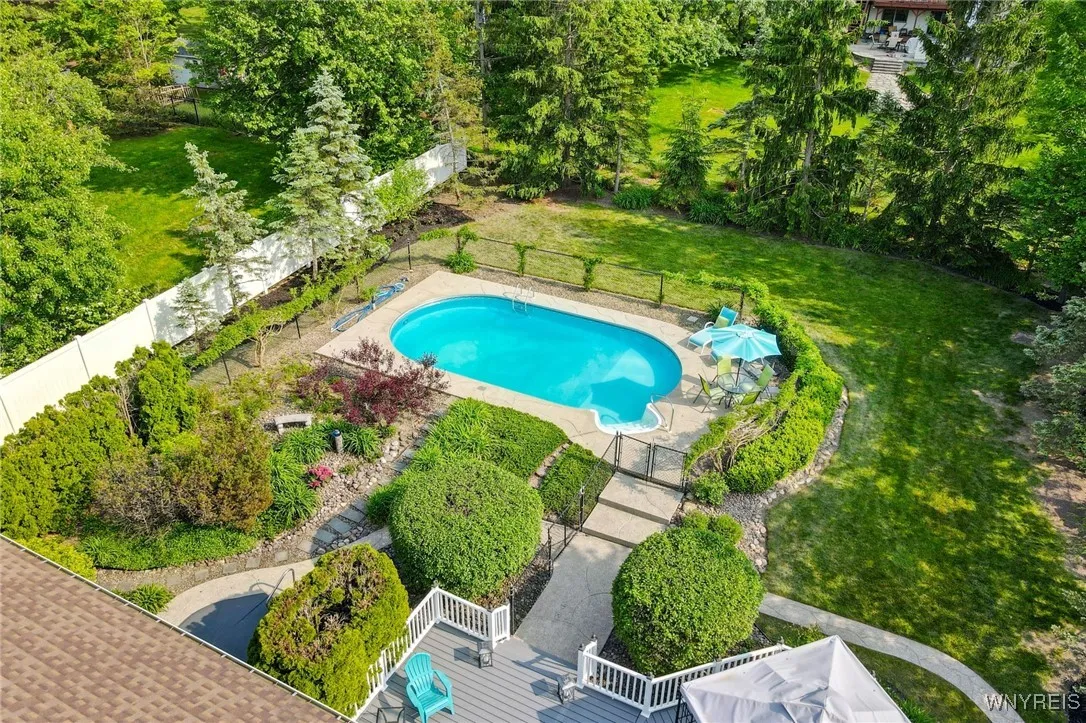 55 Curley Drive, Orchard Park, New York 14127, Orchard Park, New York 14127, 4 Bedrooms Bedrooms, 12 Rooms Rooms,2 BathroomsBathrooms,Residential,Closed,55 Curley Drive, Orchard Park, New York 14127,B1609286