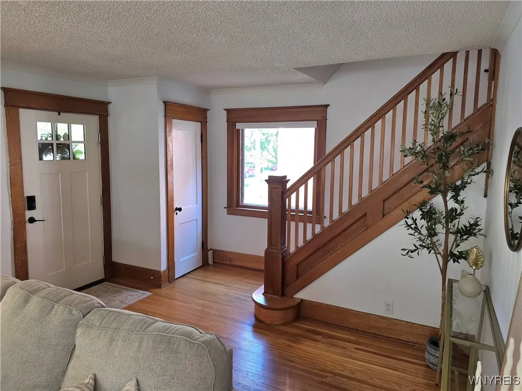 43 Wardman Road, Tonawanda-town, New York 14217, Tonawanda, New York 14217, 3 Bedrooms Bedrooms, 7 Rooms Rooms,2 BathroomsBathrooms,Residential,Closed,43 Wardman Road, Tonawanda-town, New York 14217,B1614052