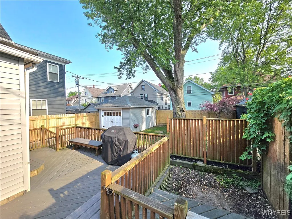 43 Wardman Road, Tonawanda-town, New York 14217, Tonawanda, New York 14217, 3 Bedrooms Bedrooms, 7 Rooms Rooms,2 BathroomsBathrooms,Residential,Closed,43 Wardman Road, Tonawanda-town, New York 14217,B1614052