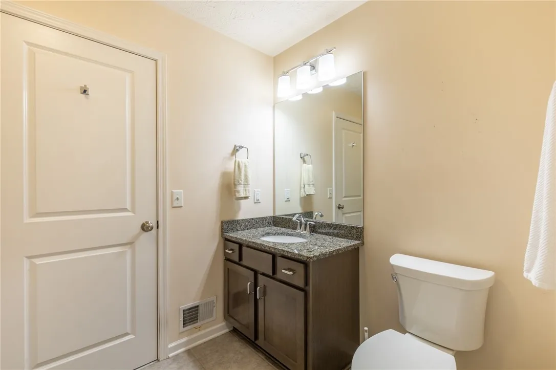 1250 Clear Pond Lane, Webster, New York 14580, Webster, New York 14580, 2 Bedrooms Bedrooms, 5 Rooms Rooms,2 BathroomsBathrooms,Residential,Closed,1250 Clear Pond Lane, Webster, New York 14580,R1613576