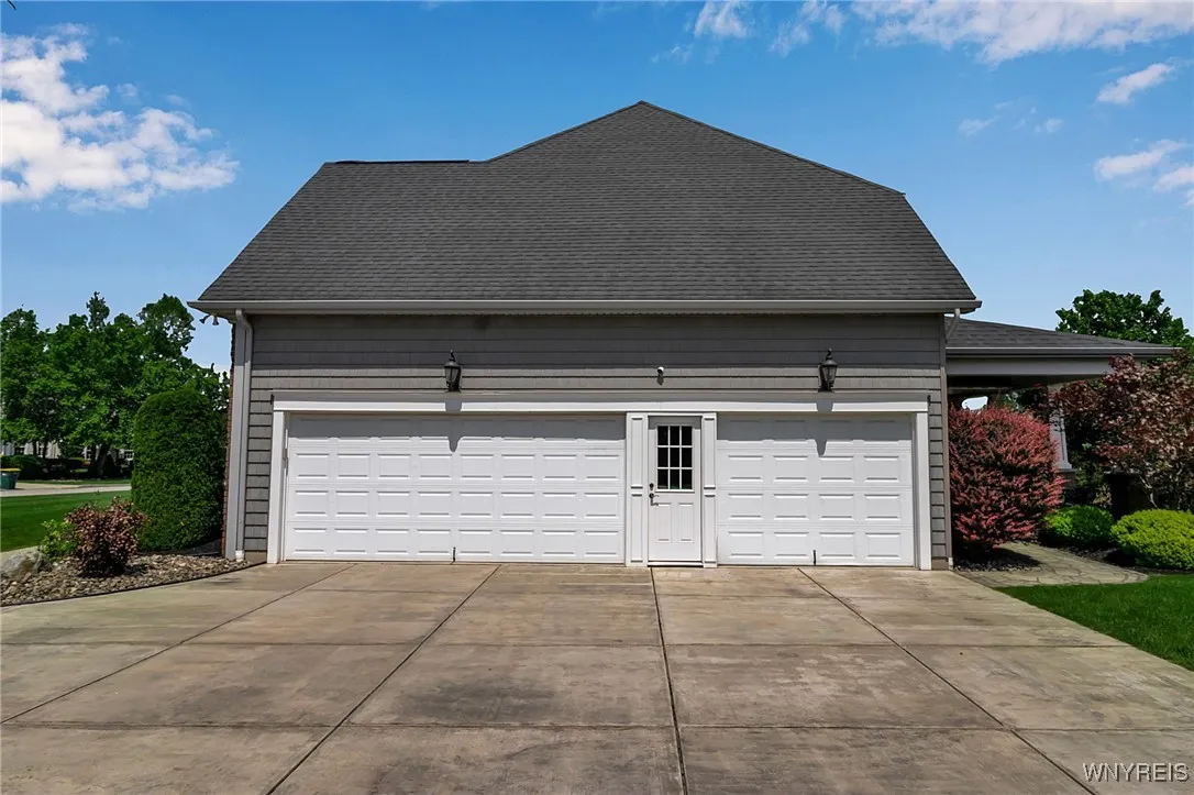 Three car garage