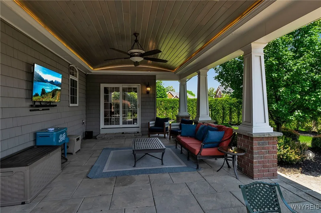 8200 Pinestone Court, Clarence, New York 14221, Clarence, New York 14221, 4 Bedrooms Bedrooms, 9 Rooms Rooms,3 BathroomsBathrooms,Residential,Closed,8200 Pinestone Court, Clarence, New York 14221,B1613879