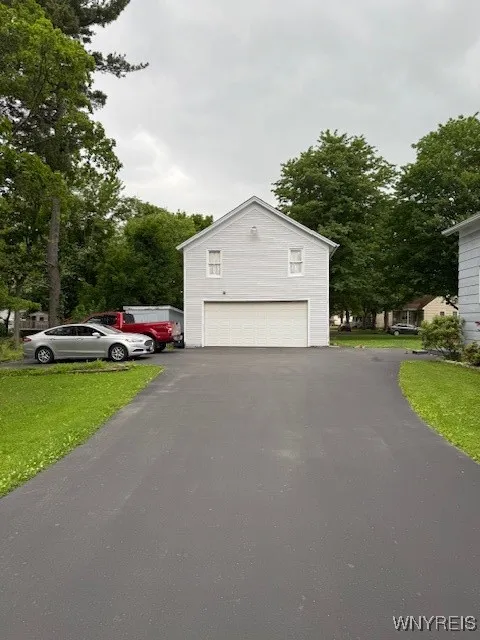 2086 Sherman Avenue, North Collins, New York 14111, North Collins, New York 14111, 5 Bedrooms Bedrooms, ,3 BathroomsBathrooms,Residential,Closed,2086 Sherman Avenue, North Collins, New York 14111,0,B1613521