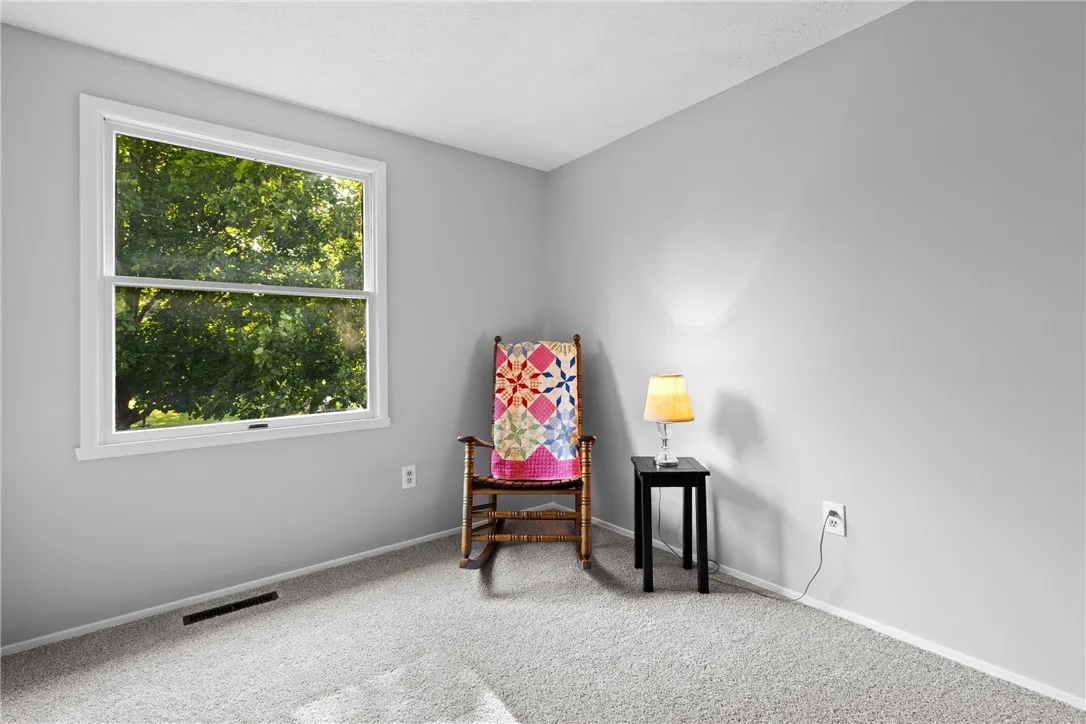 29 Minute Man Trail, Chili, New York 14624, Chili, New York 14624, 4 Bedrooms Bedrooms, 8 Rooms Rooms,2 BathroomsBathrooms,Residential,Closed,29 Minute Man Trail, Chili, New York 14624,0,R1613925
