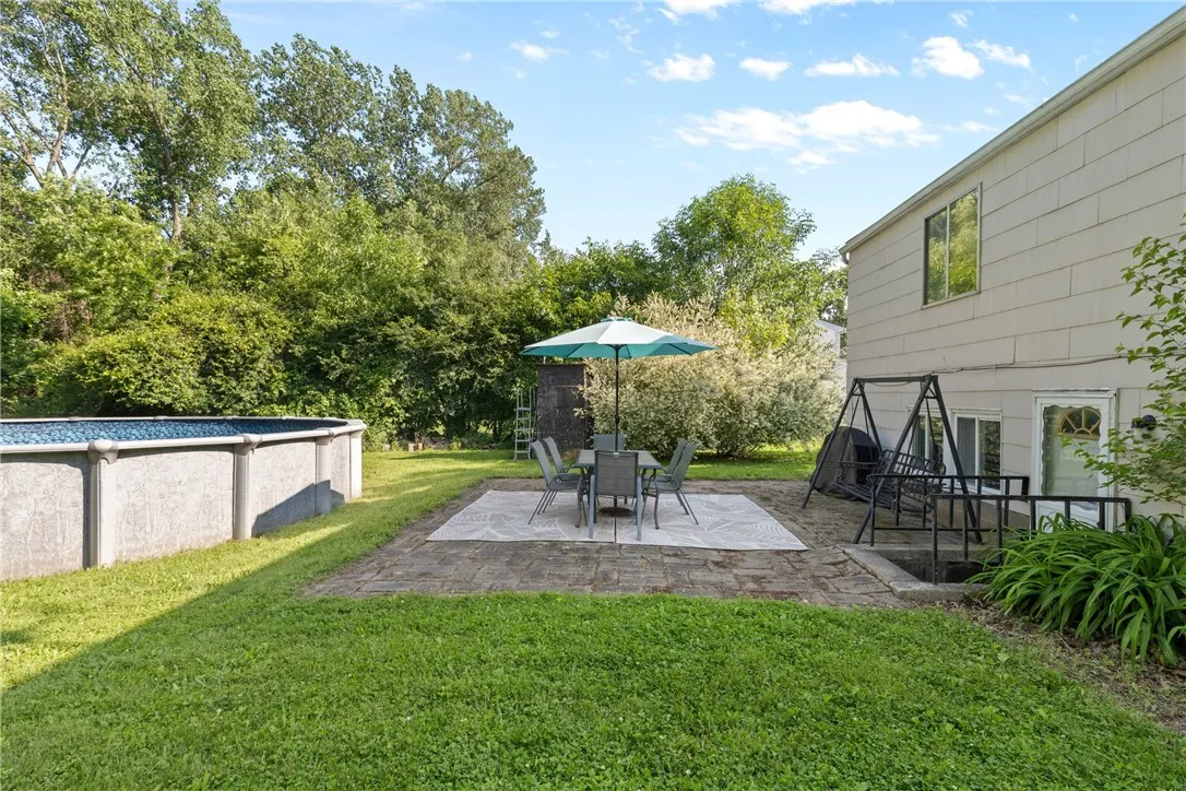 29 Minute Man Trail, Chili, New York 14624, Chili, New York 14624, 4 Bedrooms Bedrooms, 8 Rooms Rooms,2 BathroomsBathrooms,Residential,Closed,29 Minute Man Trail, Chili, New York 14624,0,R1613925