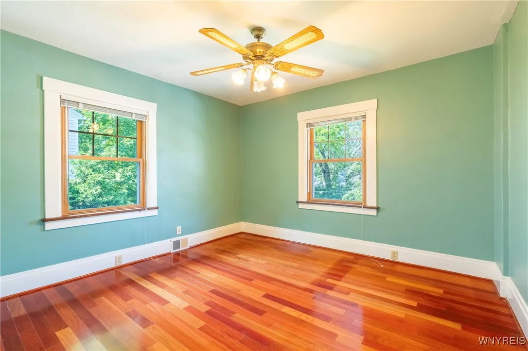 11 Columbia Drive, Amherst, New York 14221, Amherst, New York 14221, 3 Bedrooms Bedrooms, 7 Rooms Rooms,1 BathroomBathrooms,Residential,Closed,11 Columbia Drive, Amherst, New York 14221,B1614174