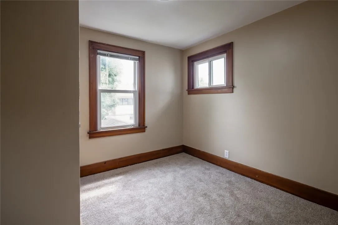 126 Canton Street, Rochester, New York 14606, Rochester, New York 14606, 3 Bedrooms Bedrooms, 6 Rooms Rooms,1 BathroomBathrooms,Residential,Closed,126 Canton Street, Rochester, New York 14606,0,R1613704