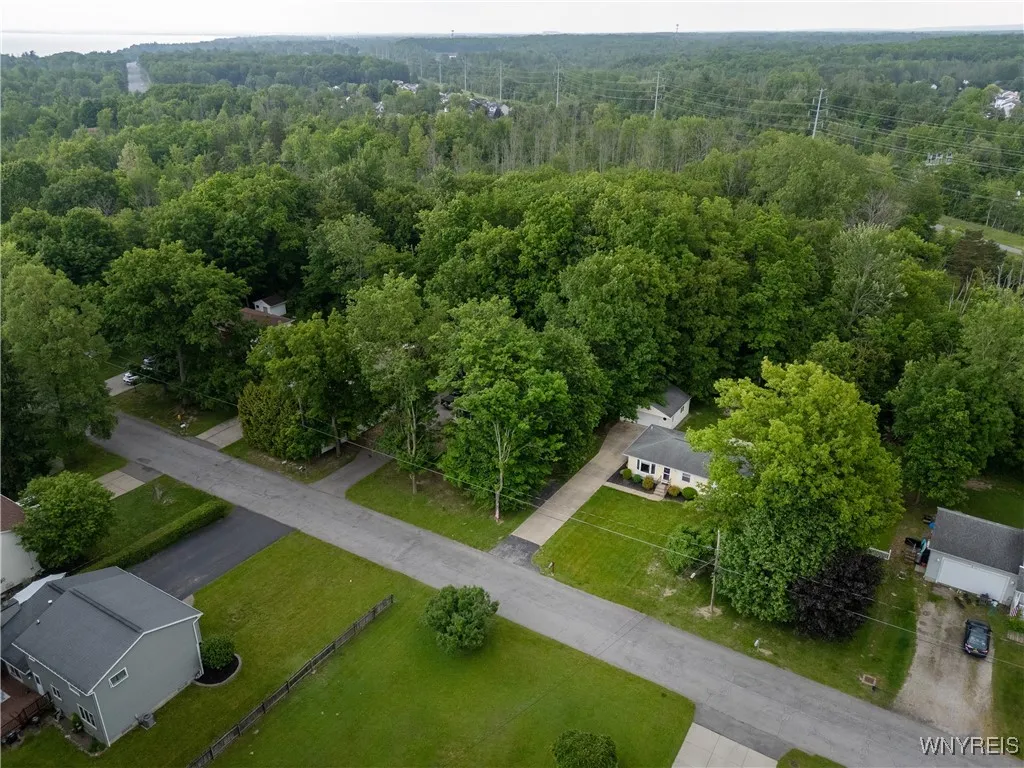 6099 Dover Road, Hamburg, New York 14085, Hamburg, New York 14085, 3 Bedrooms Bedrooms, 5 Rooms Rooms,1 BathroomBathrooms,Residential,Closed,6099 Dover Road, Hamburg, New York 14085,0,B1613764