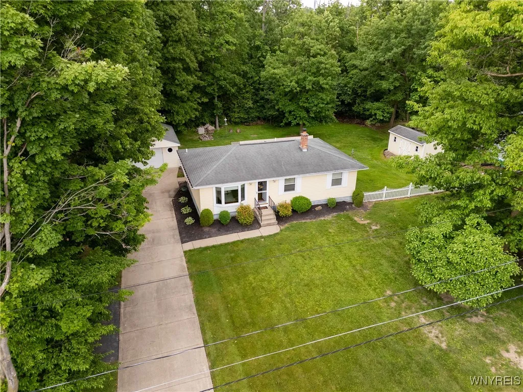 6099 Dover Road, Hamburg, New York 14085, Hamburg, New York 14085, 3 Bedrooms Bedrooms, 5 Rooms Rooms,1 BathroomBathrooms,Residential,Closed,6099 Dover Road, Hamburg, New York 14085,0,B1613764