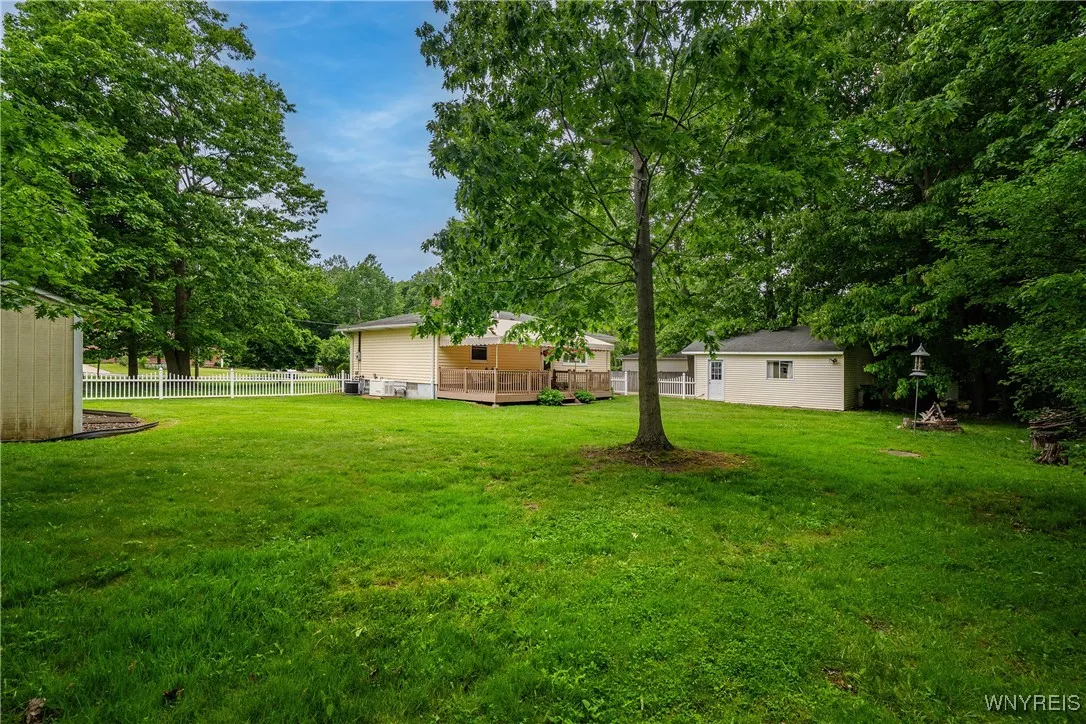 6099 Dover Road, Hamburg, New York 14085, Hamburg, New York 14085, 3 Bedrooms Bedrooms, 5 Rooms Rooms,1 BathroomBathrooms,Residential,Closed,6099 Dover Road, Hamburg, New York 14085,0,B1613764