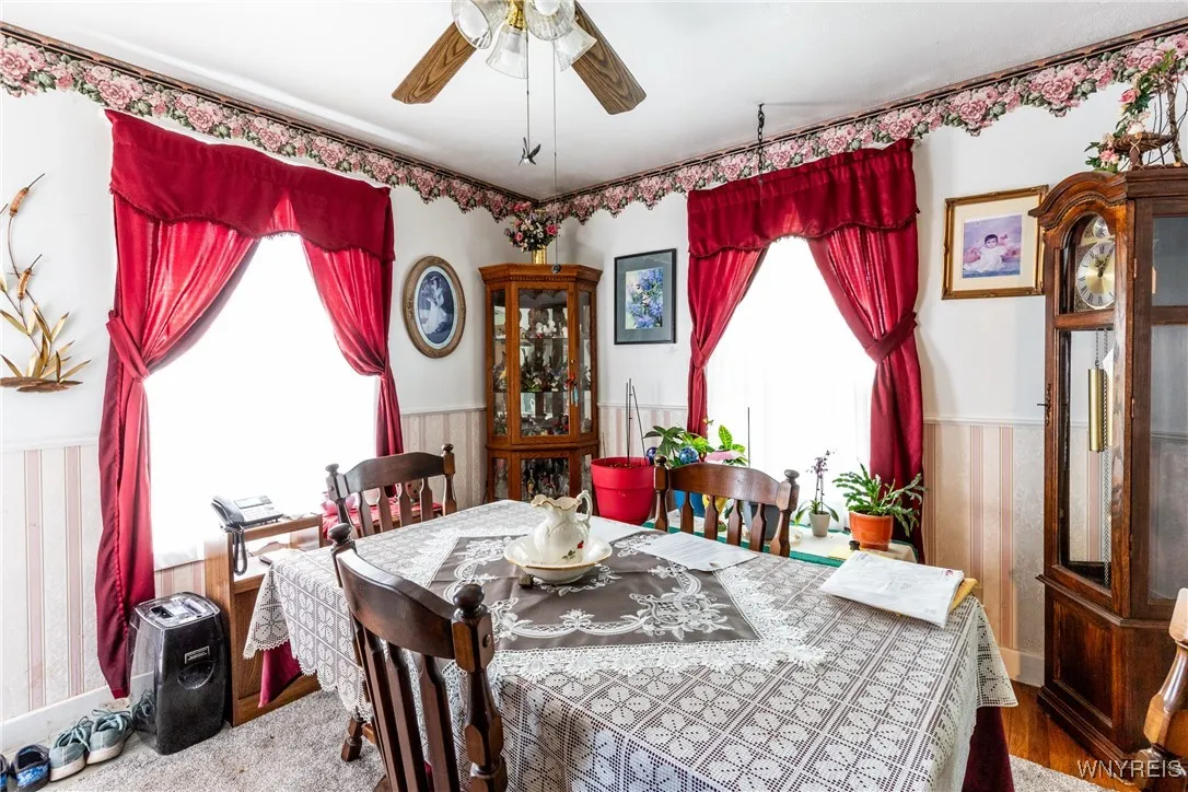 7084 Versailles Road, Evans, New York 14047, Evans, New York 14047, 2 Bedrooms Bedrooms, 7 Rooms Rooms,1 BathroomBathrooms,Residential,Closed,7084 Versailles Road, Evans, New York 14047,0,B1613510