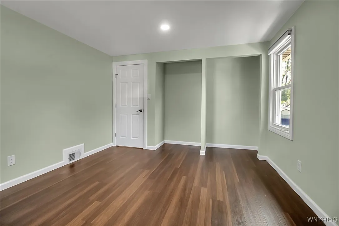 280 Tampa Drive, West Seneca, New York 14220, West Seneca, New York 14220, 3 Bedrooms Bedrooms, 8 Rooms Rooms,2 BathroomsBathrooms,Residential,Closed,280 Tampa Drive, West Seneca, New York 14220,0,B1614131