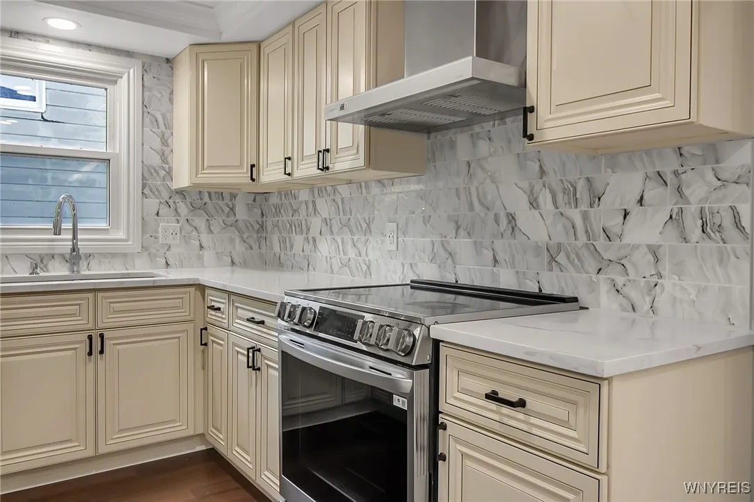 280 Tampa Drive, West Seneca, New York 14220, West Seneca, New York 14220, 3 Bedrooms Bedrooms, 8 Rooms Rooms,2 BathroomsBathrooms,Residential,Closed,280 Tampa Drive, West Seneca, New York 14220,0,B1614131