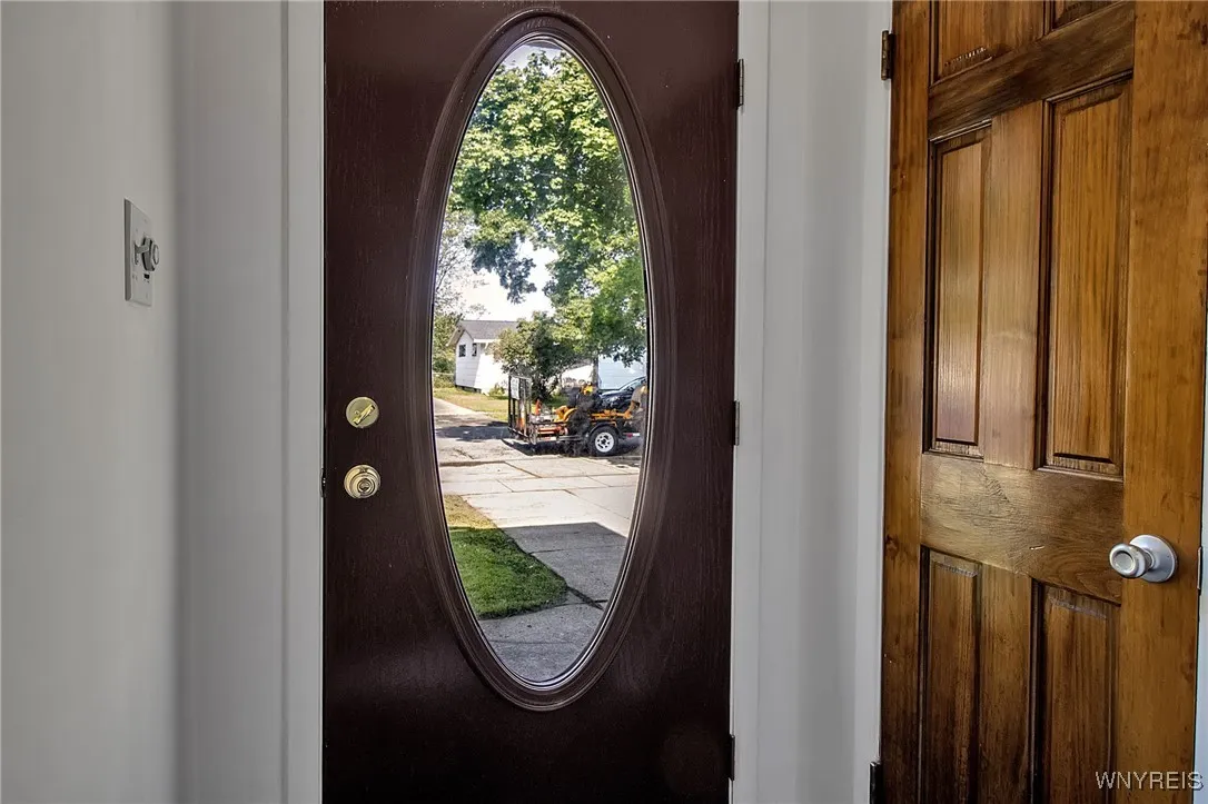 280 Tampa Drive, West Seneca, New York 14220, West Seneca, New York 14220, 3 Bedrooms Bedrooms, 8 Rooms Rooms,2 BathroomsBathrooms,Residential,Closed,280 Tampa Drive, West Seneca, New York 14220,0,B1614131