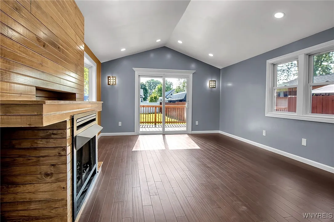 280 Tampa Drive, West Seneca, New York 14220, West Seneca, New York 14220, 3 Bedrooms Bedrooms, 8 Rooms Rooms,2 BathroomsBathrooms,Residential,Closed,280 Tampa Drive, West Seneca, New York 14220,0,B1614131