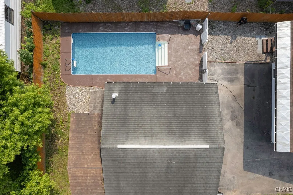 405 East Molloy Road, Salina, New York 13211, Salina, New York 13211, 3 Bedrooms Bedrooms, 9 Rooms Rooms,2 BathroomsBathrooms,Residential,Closed,405 East Molloy Road, Salina, New York 13211,0,S1614096