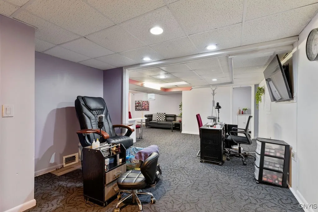 405 East Molloy Road, Salina, New York 13211, Salina, New York 13211, 3 Bedrooms Bedrooms, 9 Rooms Rooms,2 BathroomsBathrooms,Residential,Closed,405 East Molloy Road, Salina, New York 13211,0,S1614096