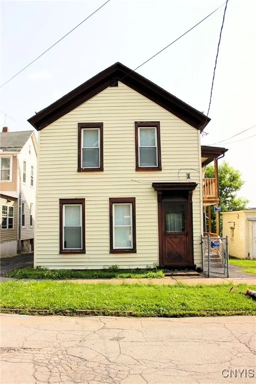 1106 Orchard Street, Utica, New York 13501, Utica, New York 13501, 4 Bedrooms Bedrooms, ,2 BathroomsBathrooms,Residential,Closed,1106 Orchard Street, Utica, New York 13501,0,S1612438