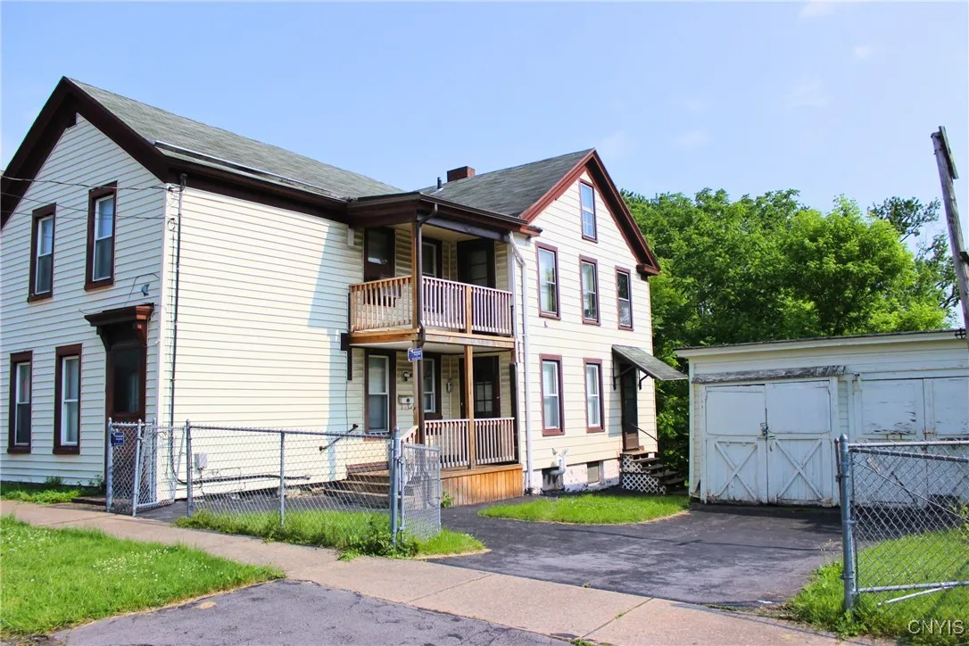 1106 Orchard Street, Utica, New York 13501, Utica, New York 13501, 4 Bedrooms Bedrooms, ,2 BathroomsBathrooms,Residential,Closed,1106 Orchard Street, Utica, New York 13501,0,S1612438