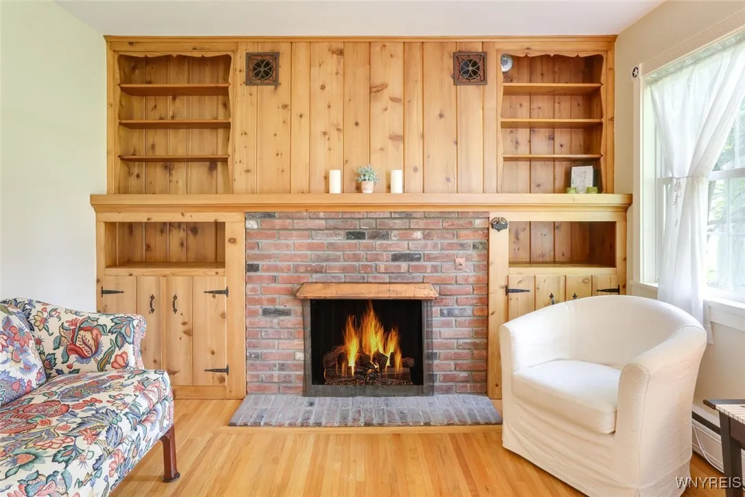 8930 Gaskin Road, Clarence, New York 14031, Clarence, New York 14031, 3 Bedrooms Bedrooms, 11 Rooms Rooms,2 BathroomsBathrooms,Residential,Closed,8930 Gaskin Road, Clarence, New York 14031,B1613223