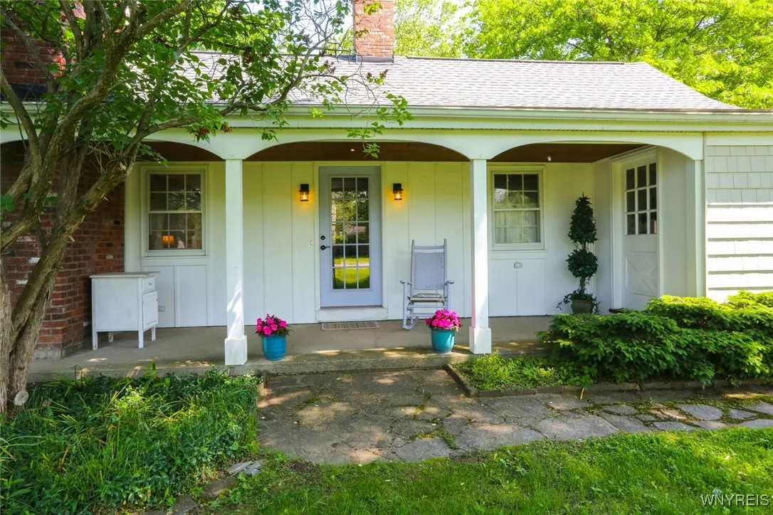 8930 Gaskin Road, Clarence, New York 14031, Clarence, New York 14031, 3 Bedrooms Bedrooms, 11 Rooms Rooms,2 BathroomsBathrooms,Residential,Closed,8930 Gaskin Road, Clarence, New York 14031,B1613223