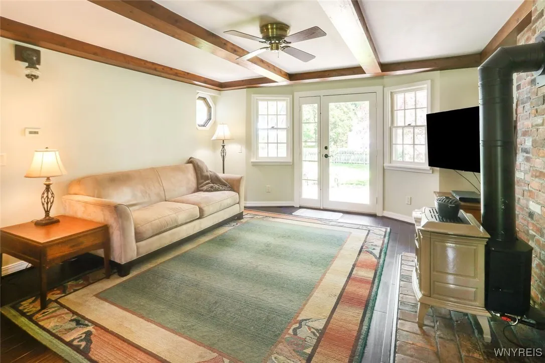 8930 Gaskin Road, Clarence, New York 14031, Clarence, New York 14031, 3 Bedrooms Bedrooms, 11 Rooms Rooms,2 BathroomsBathrooms,Residential,Closed,8930 Gaskin Road, Clarence, New York 14031,B1613223