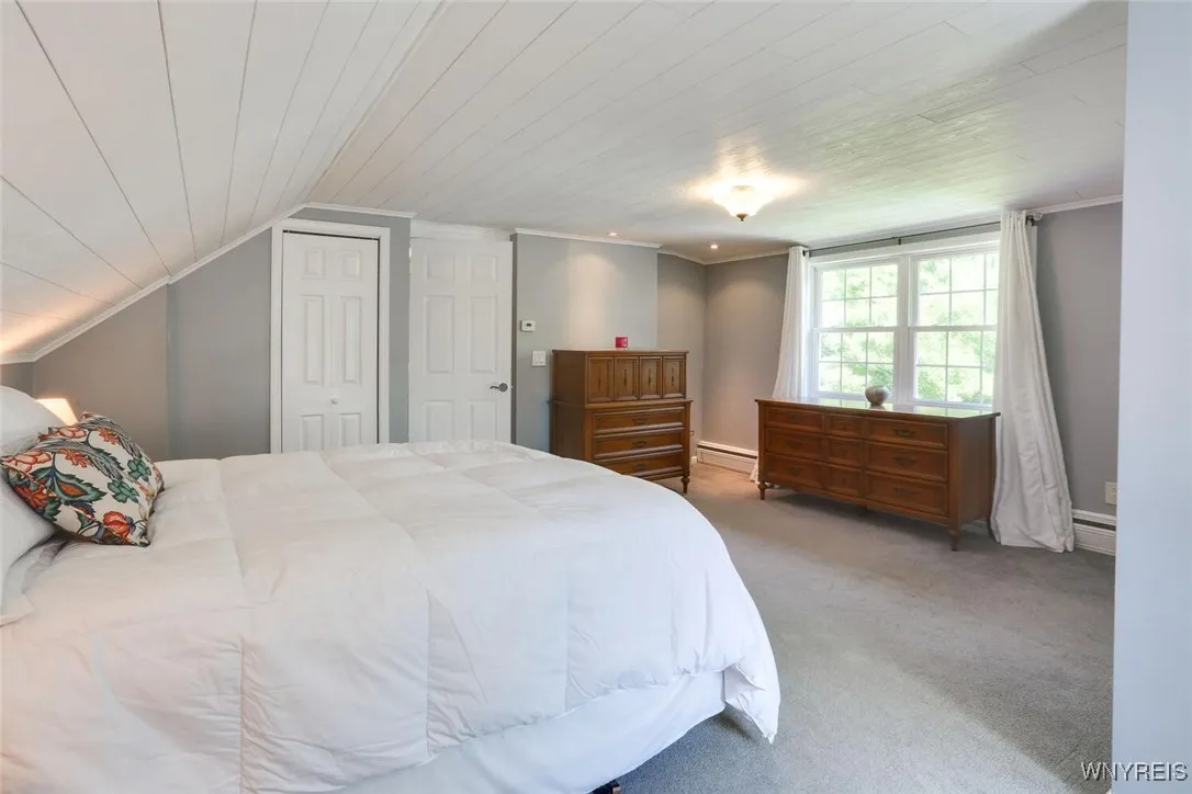 8930 Gaskin Road, Clarence, New York 14031, Clarence, New York 14031, 3 Bedrooms Bedrooms, 11 Rooms Rooms,2 BathroomsBathrooms,Residential,Closed,8930 Gaskin Road, Clarence, New York 14031,B1613223