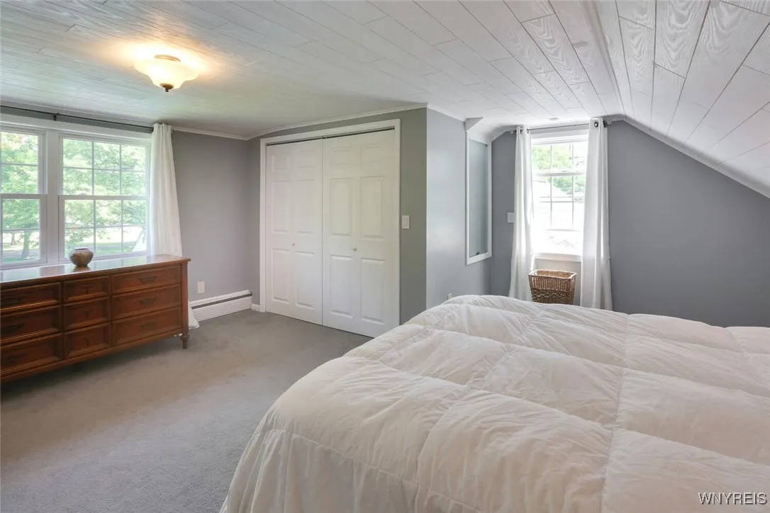 8930 Gaskin Road, Clarence, New York 14031, Clarence, New York 14031, 3 Bedrooms Bedrooms, 11 Rooms Rooms,2 BathroomsBathrooms,Residential,Closed,8930 Gaskin Road, Clarence, New York 14031,B1613223