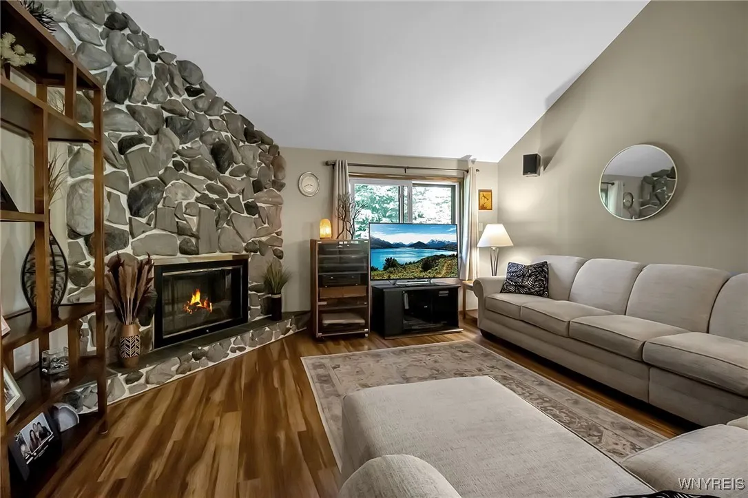 17 Quail, Orchard Park, New York 14127, Orchard Park, New York 14127, 3 Bedrooms Bedrooms, 9 Rooms Rooms,3 BathroomsBathrooms,Residential,Closed,17 Quail, Orchard Park, New York 14127,0,B1614006