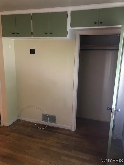 19 #17 Starcrest Drive 17, Cheektowaga, New York 1, Cheektowaga, New York 14425, 2 Bedrooms Bedrooms, 5 Rooms Rooms,1 BathroomBathrooms,Residential Lease,Closed,19 #17 Starcrest Drive 17, Cheektowaga, New York 1,B1613443